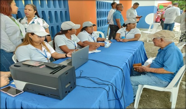 Gobierno en las Provincias fortalece acceso a salud en La Vega